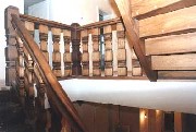 Historische Treppe aus Eichenholz